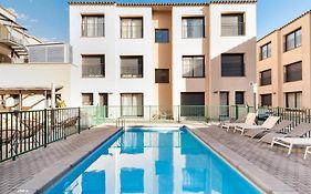 Castell Beach Aparthotel