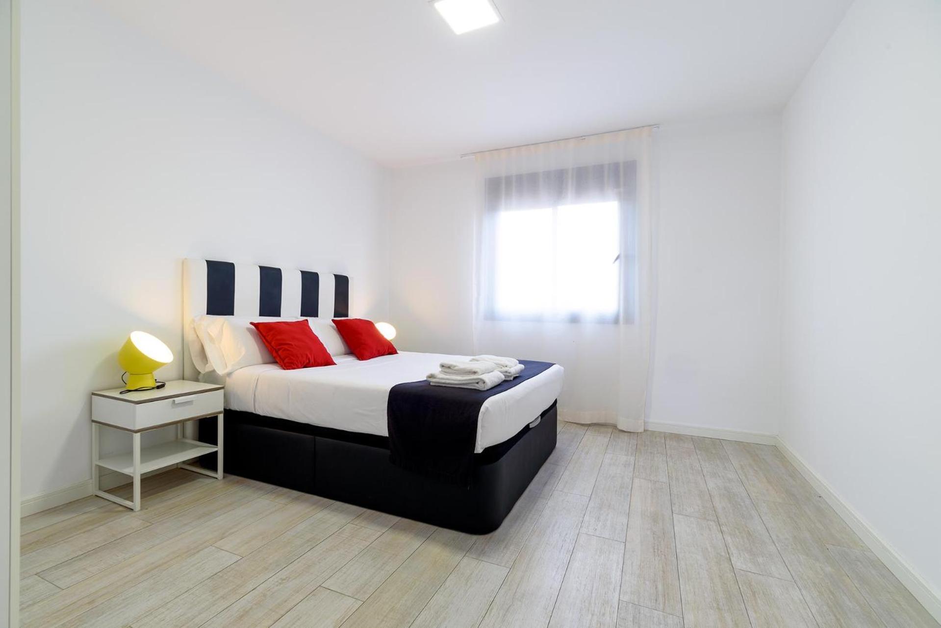 Castell Beach Aparthotel Кастельдафелс Екстер'єр фото