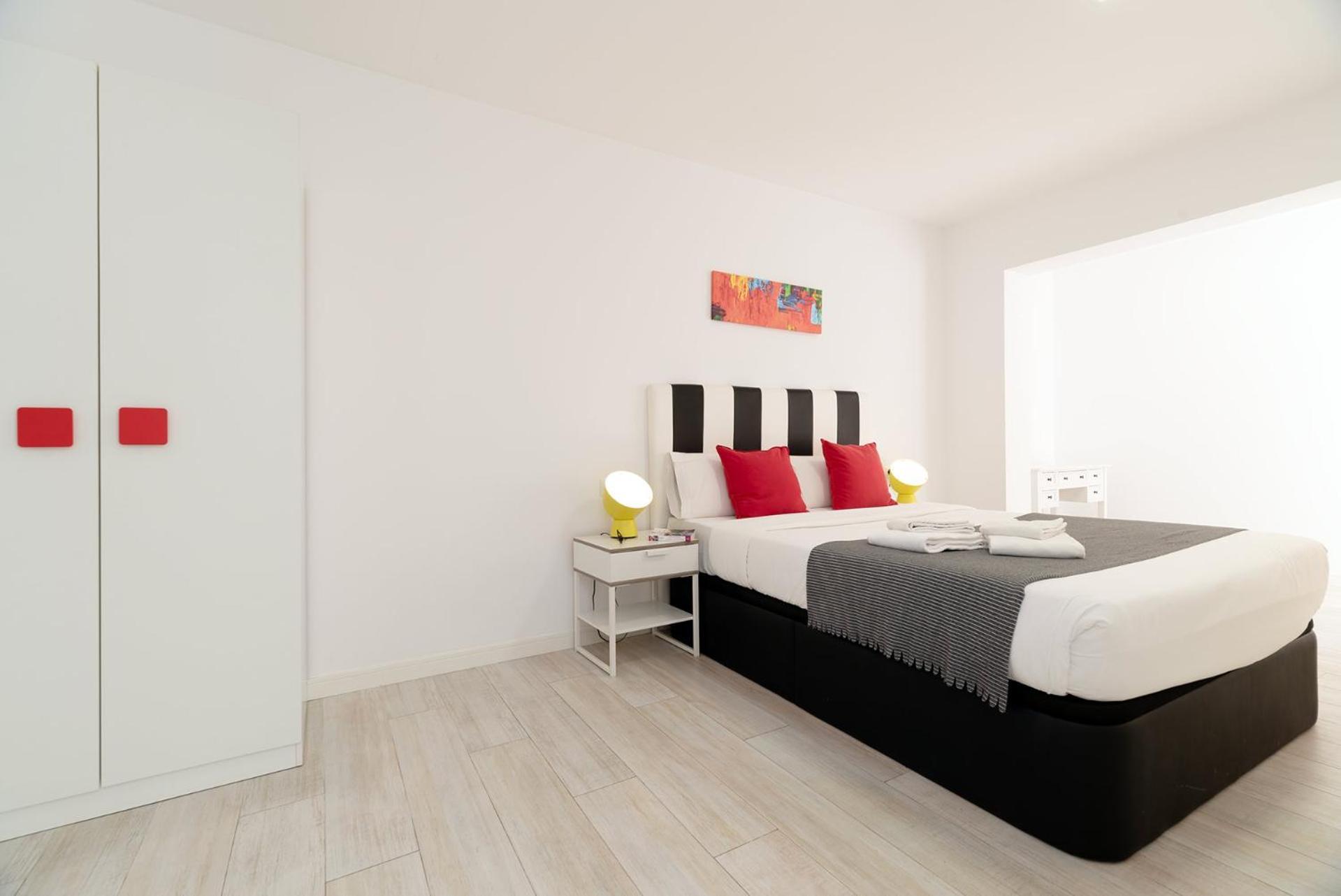 Castell Beach Aparthotel Кастельдафелс Екстер'єр фото