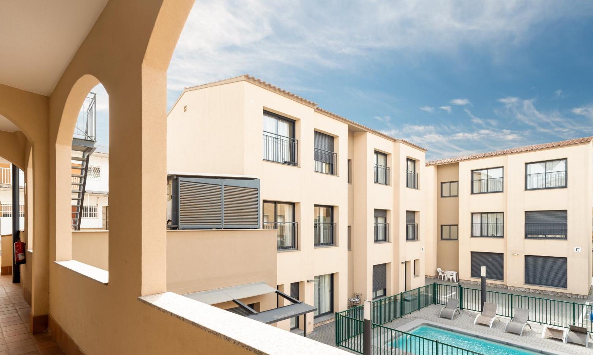 Castell Beach Aparthotel Кастельдафелс Екстер'єр фото